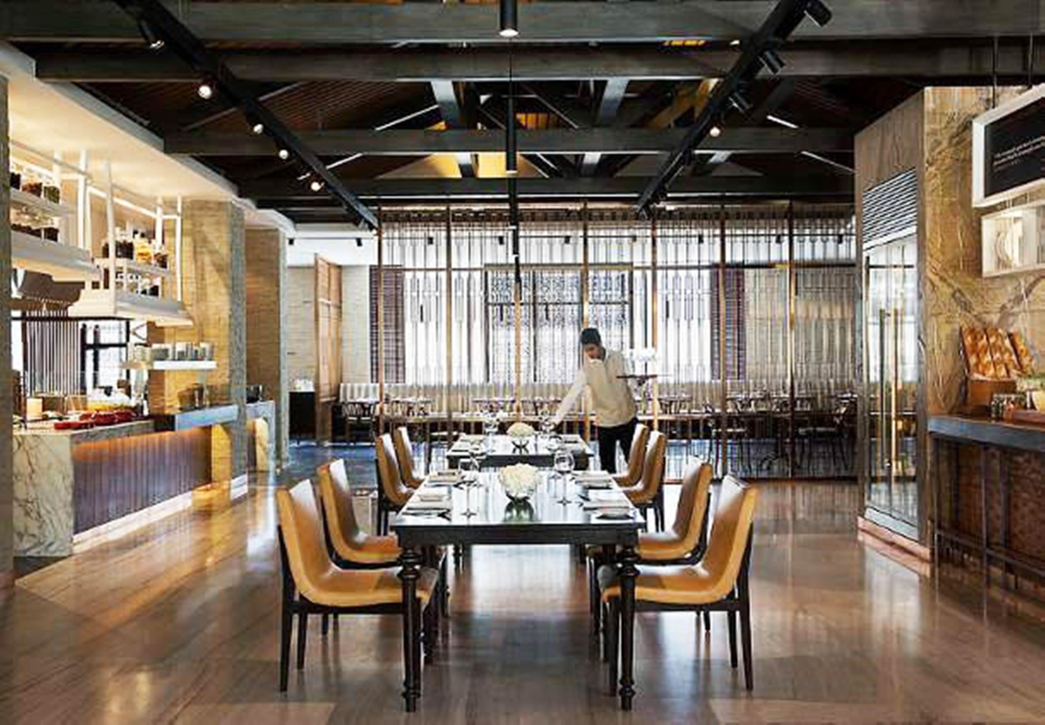Jw Marriott Hotel New Delhi Aerocity Екстер'єр фото The restaurant