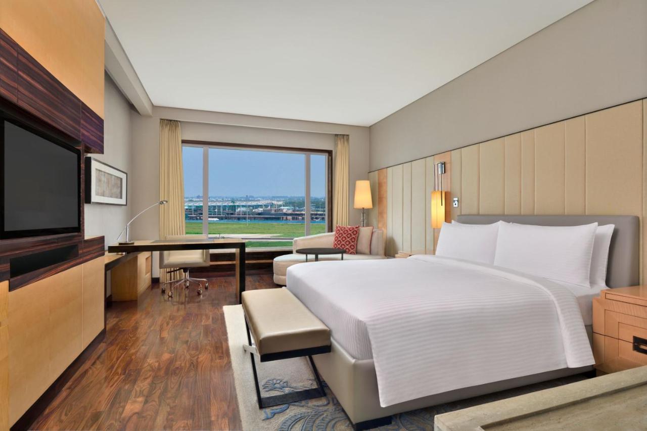 Jw Marriott Hotel New Delhi Aerocity Екстер'єр фото Deluxe Room